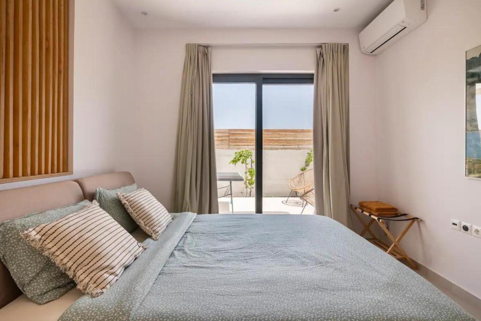 Villa Kala Loutraki - Private Pool & Sauna I Beach Экстерьер фото