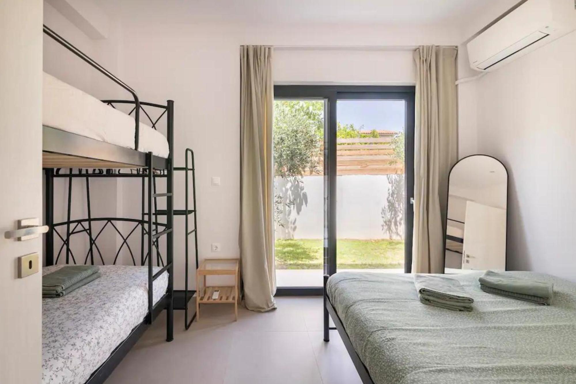 Villa Kala Loutraki - Private Pool & Sauna I Beach Экстерьер фото